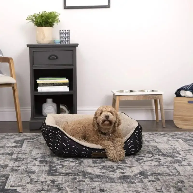 Pat and Pet Emporium | Pet Beds | Calm Cuddler Bed Med Pet