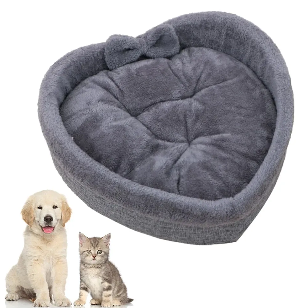 Pat and Pet Emporium | Pet Beds | Heart-Shaped Dog Cats Nest