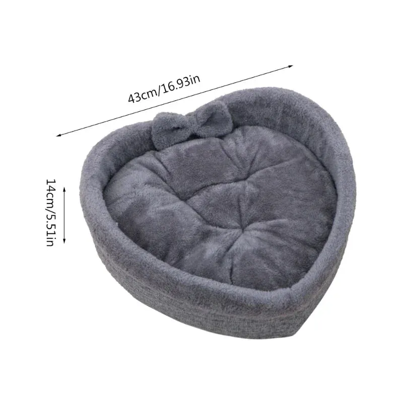 Pat and Pet Emporium | Pet Beds | Heart-Shaped Dog Cats Nest